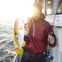 真祐丸 (しんゆうまる) 釣果