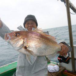 真祐丸 （しんゆうまる） 釣果