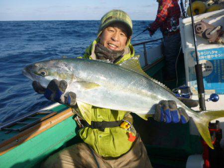 真祐丸 （しんゆうまる） 釣果