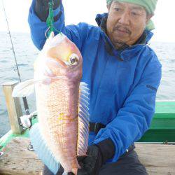 真祐丸 (しんゆうまる) 釣果