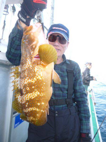 真祐丸 （しんゆうまる） 釣果