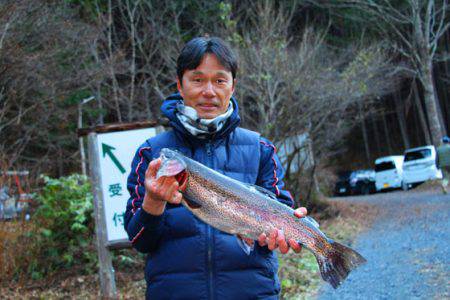 小菅トラウトガーデン 釣果