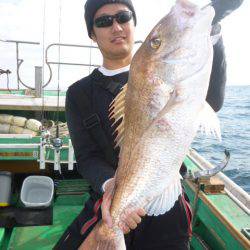 真祐丸 (しんゆうまる) 釣果