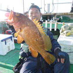 真祐丸 （しんゆうまる） 釣果