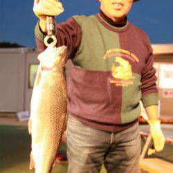 としまえんフィッシングエリア 釣果