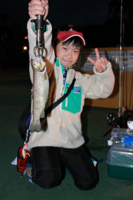 としまえんフィッシングエリア 釣果