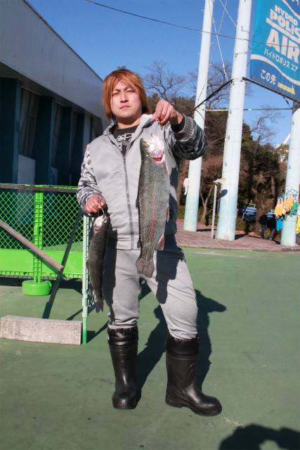 としまえんフィッシングエリア 釣果