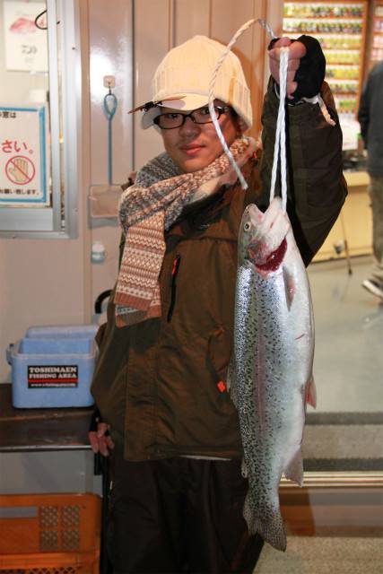 としまえんフィッシングエリア 釣果