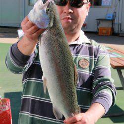 としまえんフィッシングエリア 釣果