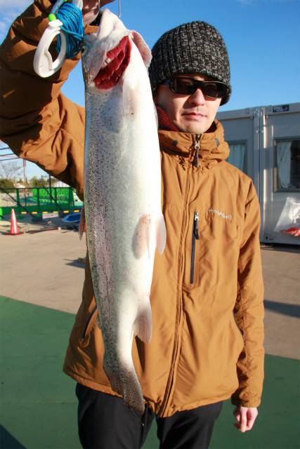 としまえんフィッシングエリア 釣果