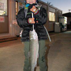 としまえんフィッシングエリア 釣果