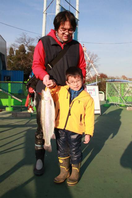 としまえんフィッシングエリア 釣果