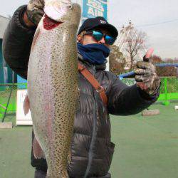 としまえんフィッシングエリア 釣果