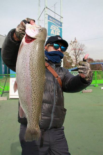 としまえんフィッシングエリア 釣果