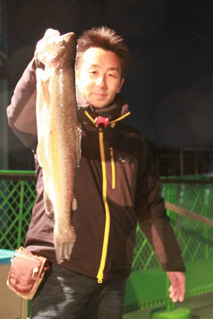 としまえんフィッシングエリア 釣果