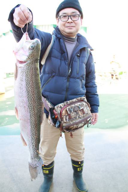 としまえんフィッシングエリア 釣果