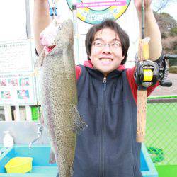としまえんフィッシングエリア 釣果