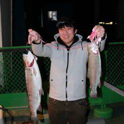 としまえんフィッシングエリア 釣果