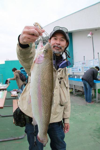 としまえんフィッシングエリア 釣果