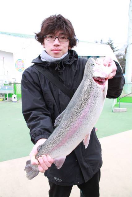 としまえんフィッシングエリア 釣果