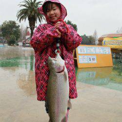 としまえんフィッシングエリア 釣果