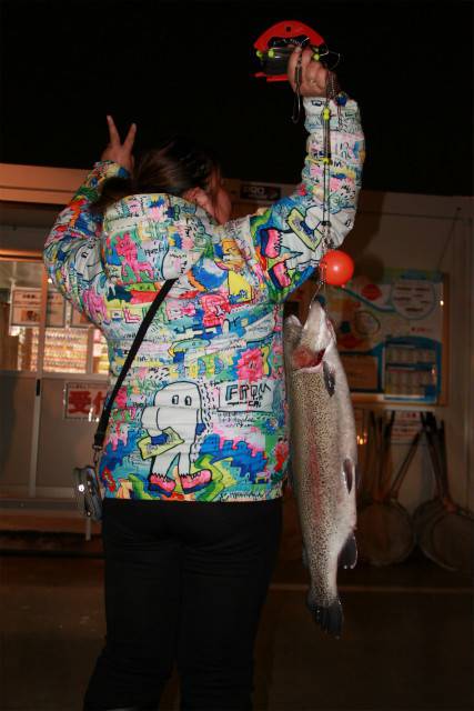 としまえんフィッシングエリア 釣果