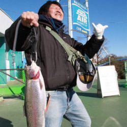 としまえんフィッシングエリア 釣果