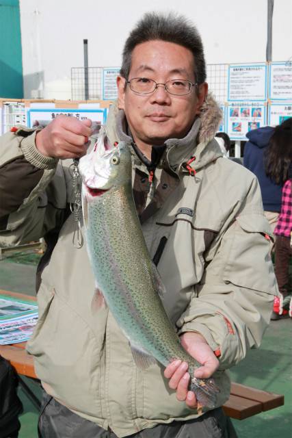 としまえんフィッシングエリア 釣果