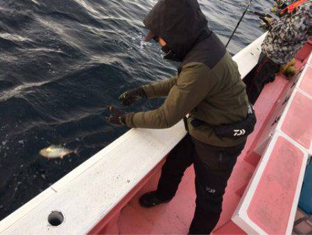 山正丸 釣果
