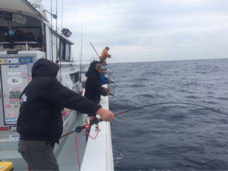 海楽隊 華栞丸 釣果