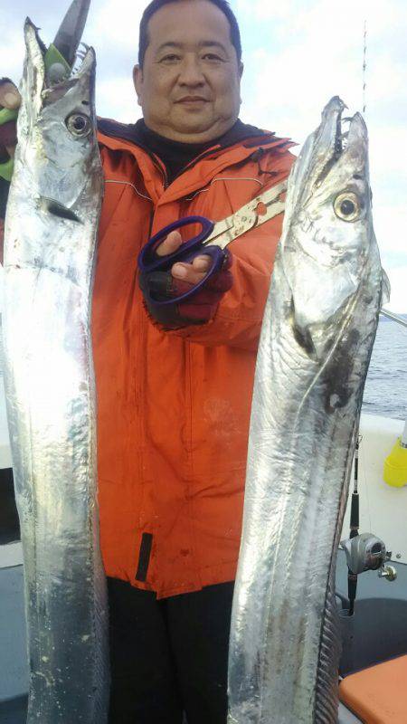 サンマリン 釣果