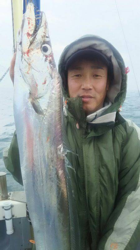 サンマリン 釣果