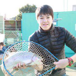 としまえんフィッシングエリア 釣果