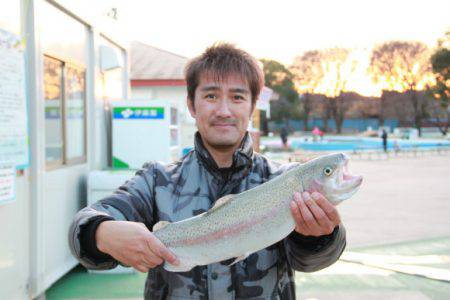 としまえんフィッシングエリア 釣果