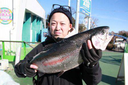 としまえんフィッシングエリア 釣果