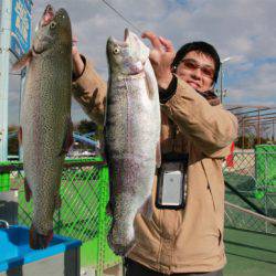 としまえんフィッシングエリア 釣果