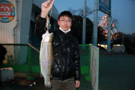 としまえんフィッシングエリア 釣果