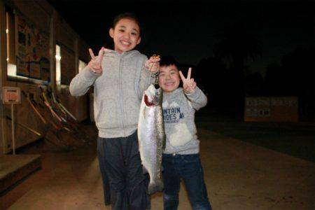 としまえんフィッシングエリア 釣果