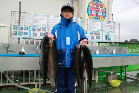 としまえんフィッシングエリア 釣果