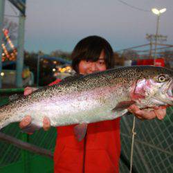 としまえんフィッシングエリア 釣果