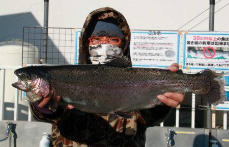 としまえんフィッシングエリア 釣果