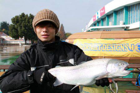 としまえんフィッシングエリア 釣果