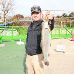 としまえんフィッシングエリア 釣果