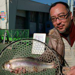 としまえんフィッシングエリア 釣果