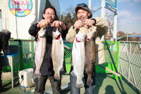 としまえんフィッシングエリア 釣果