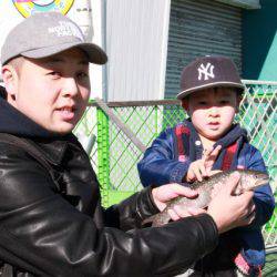 としまえんフィッシングエリア 釣果