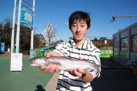 としまえんフィッシングエリア 釣果