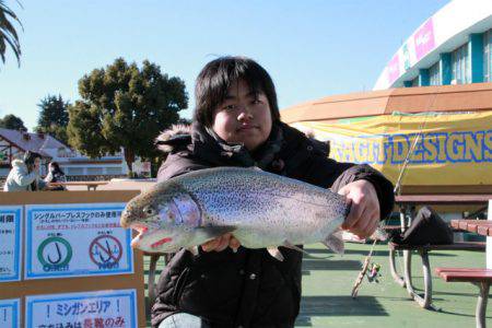 としまえんフィッシングエリア 釣果