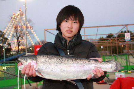 としまえんフィッシングエリア 釣果