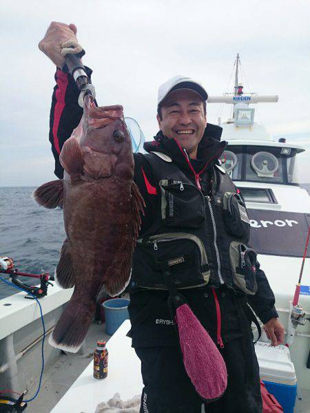 エンペラー 釣果